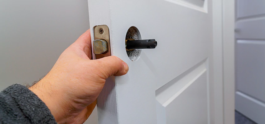 Nighttime Locksmith For Lock Repair in La Ca, CA