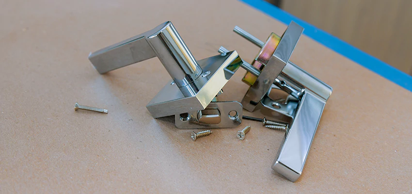 Master Lock Key System Installation Service in La Ca, California